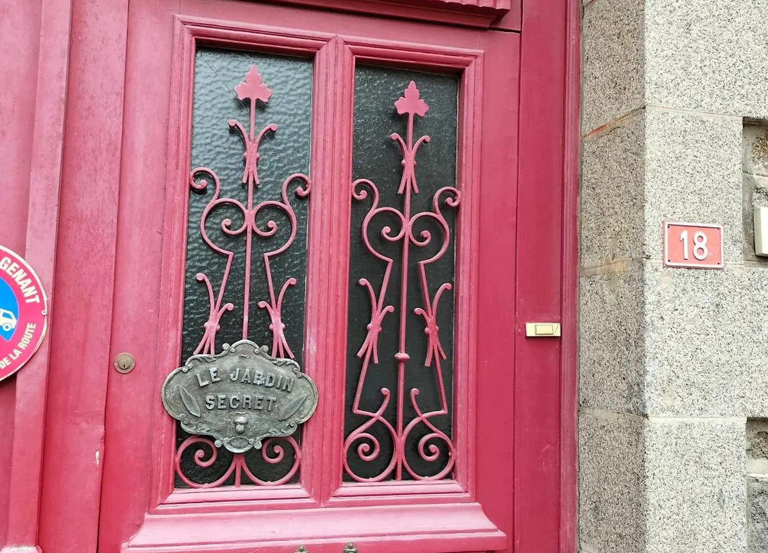 Le Patio Enchanteur & Spa Saint-Brieuc 0*,  Frankreich